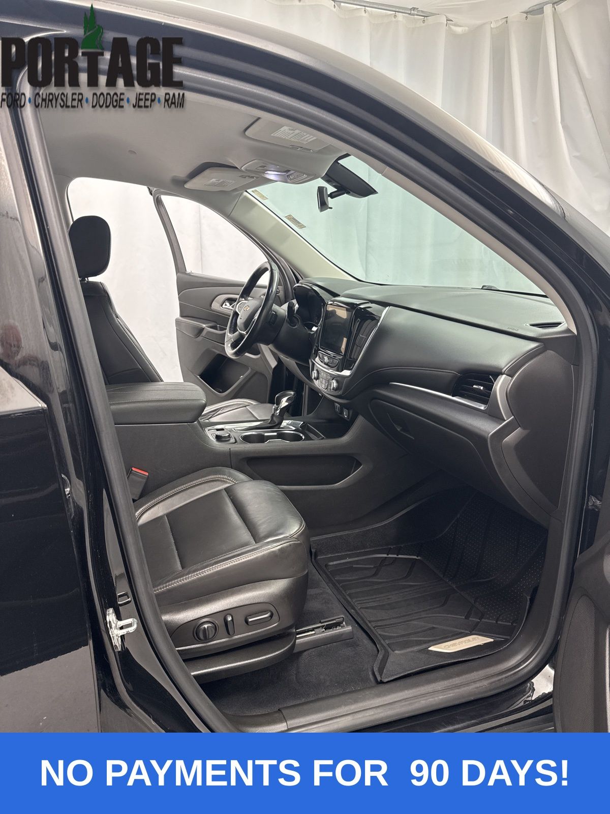 2021 Chevrolet Traverse Leather photo 20