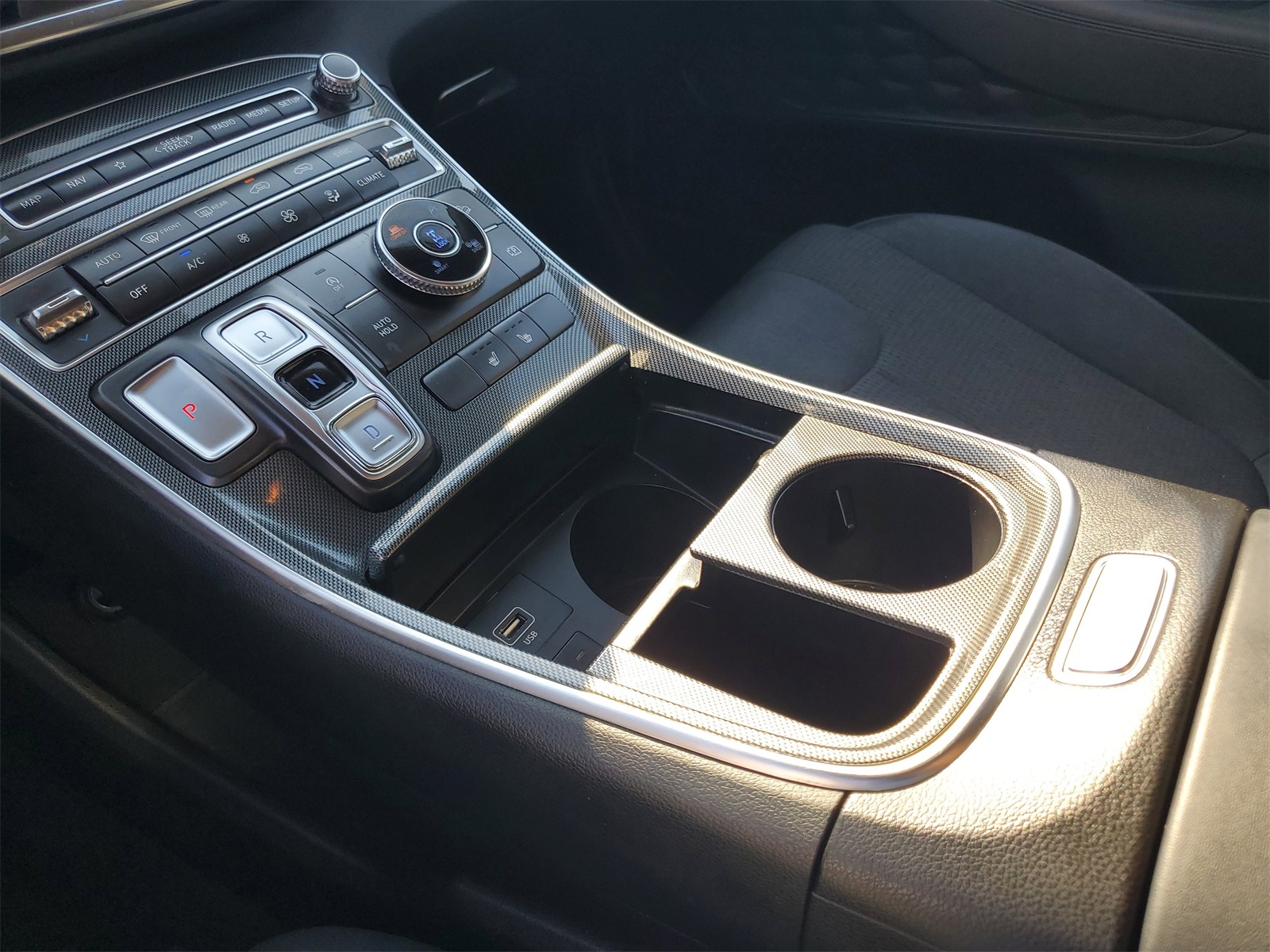 2023 Hyundai Santa Fe SEL photo 18