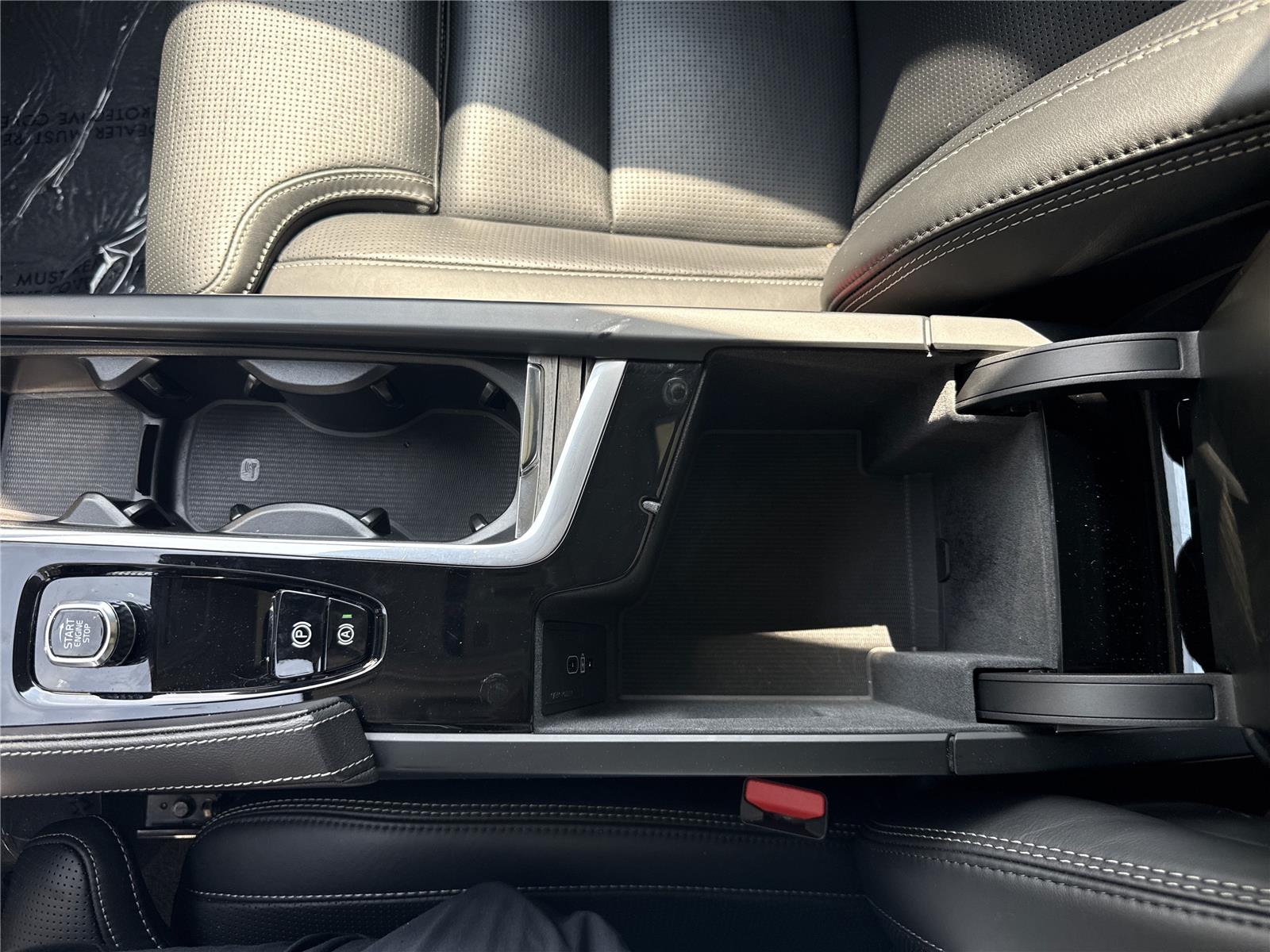 2023 Volvo S90 Ultimate photo 20