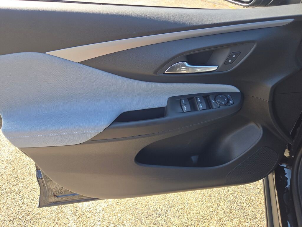 2025 Buick Envista Preferred photo 19