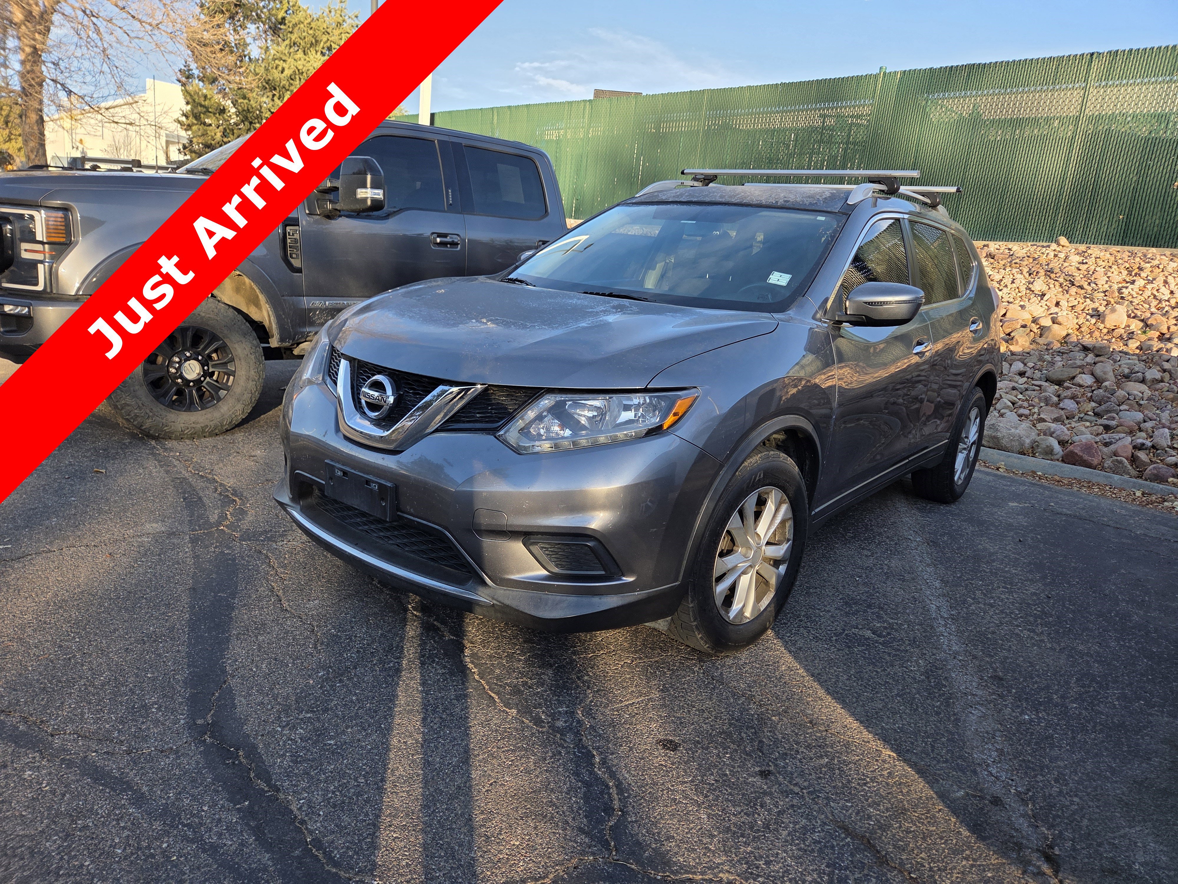 2016 Nissan Rogue SV