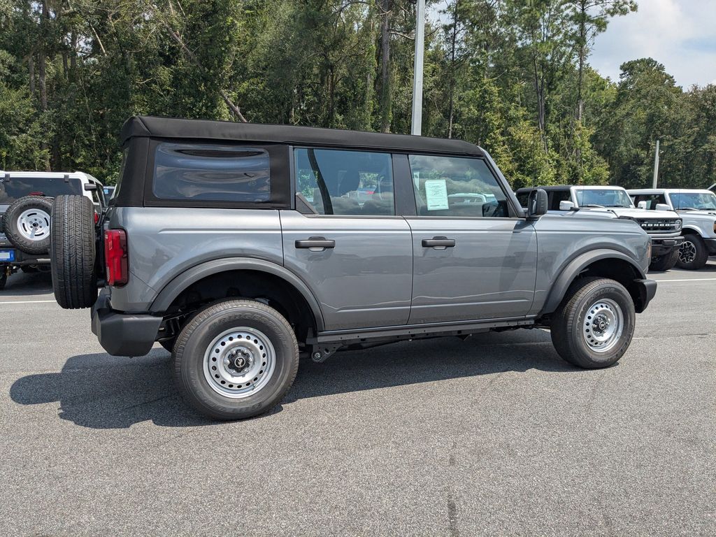 2025 Ford Bronco Big Bend photo 3