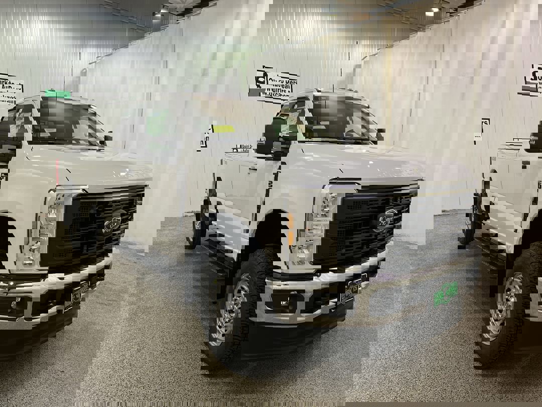 2026 Ford F-250 Super Duty XL's photo