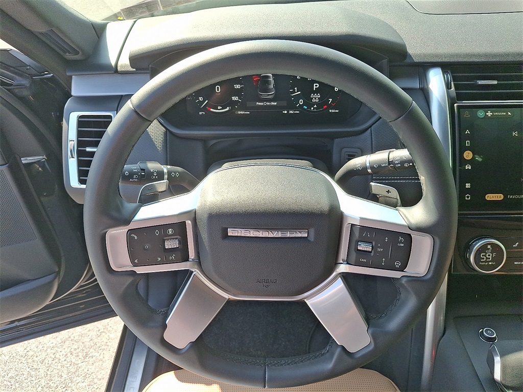 2025 Land Rover Discovery SE photo 15