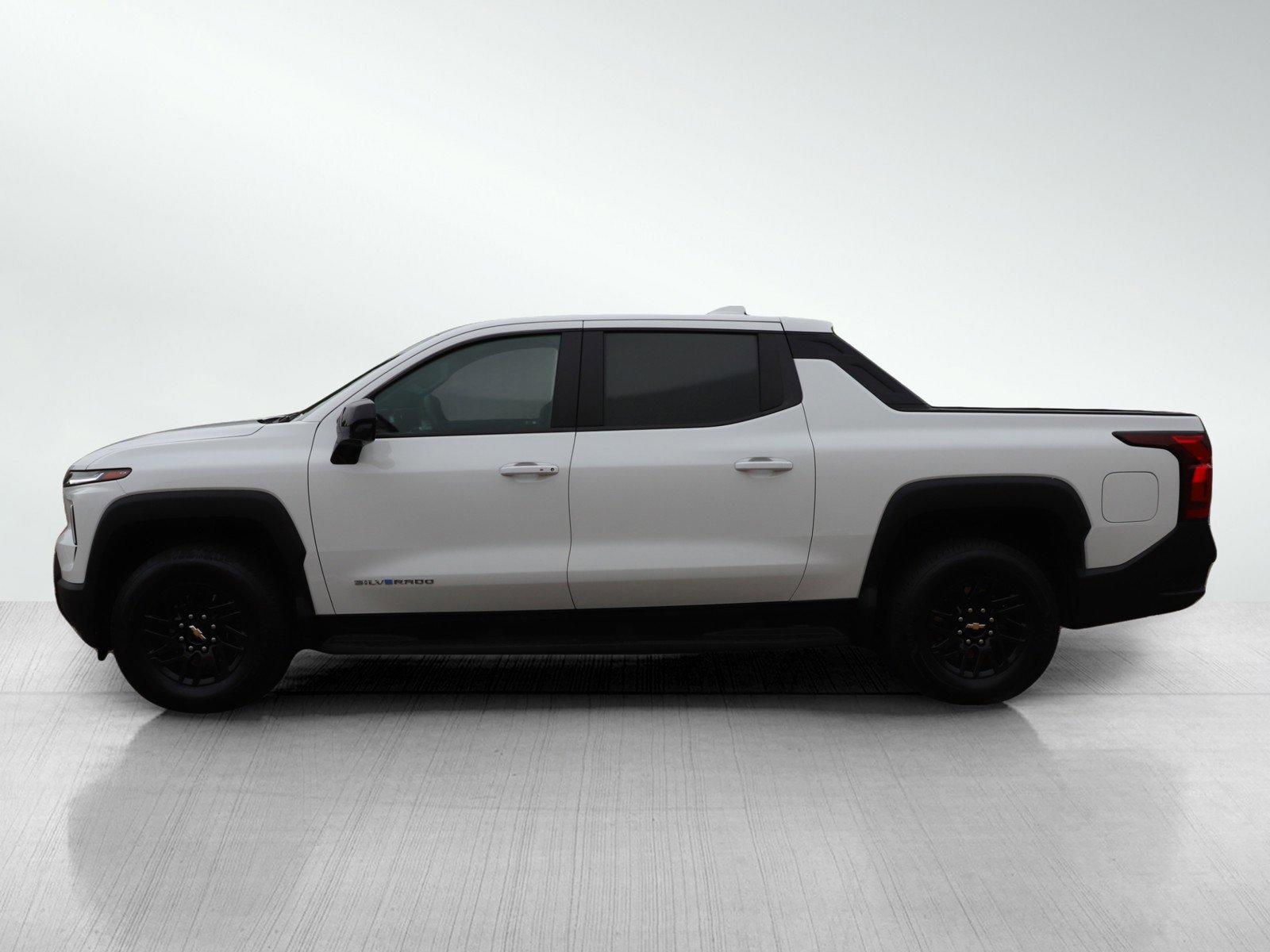 Used 2024 Chevrolet Silverado EV Work Truck with VIN 1GC10UED2RU202268 for sale in Burnsville, Minnesota