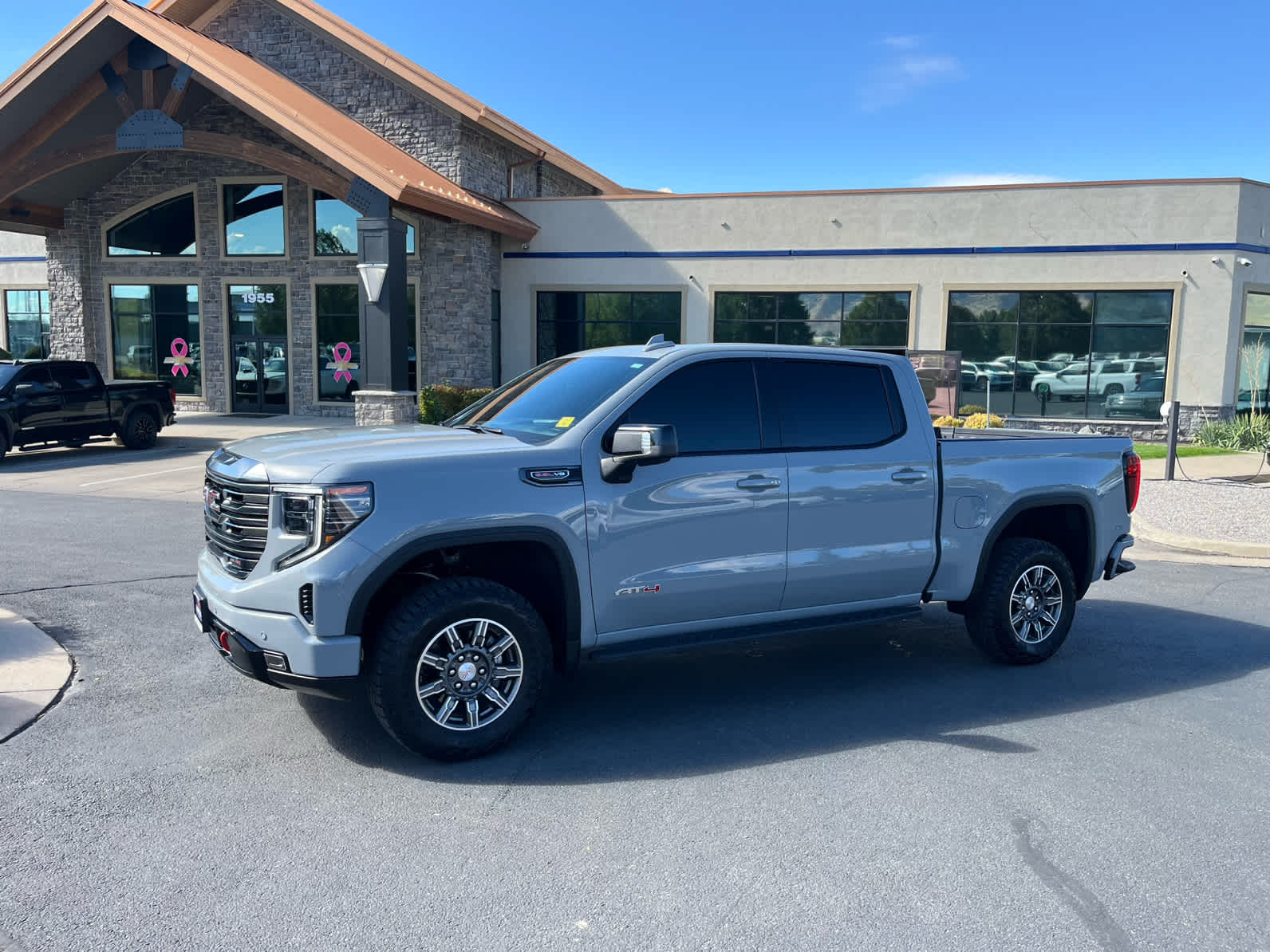 2024 GMC Sierra 1500 AT4's photo
