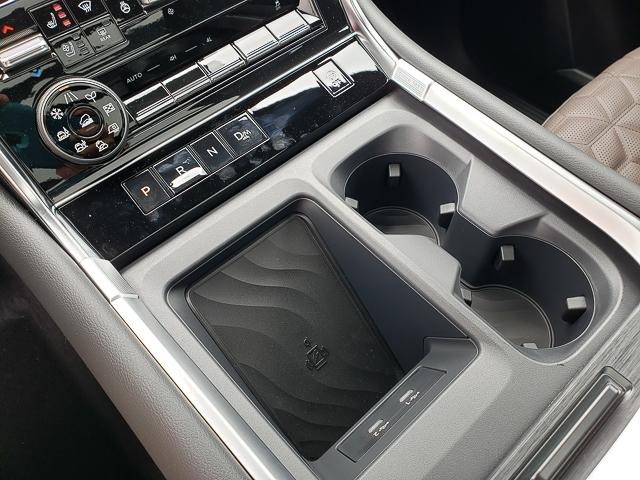 2025 Nissan Armada Platinum photo 12