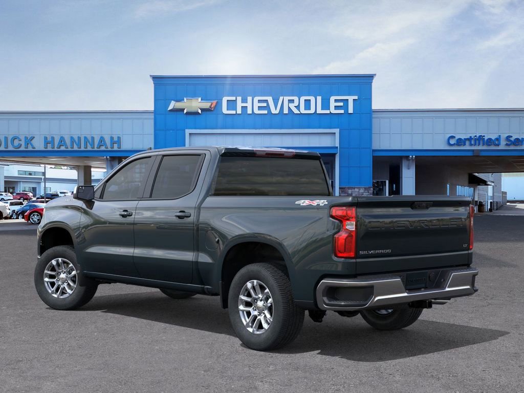 2026 Chevrolet Silverado 1500 LT photo 2