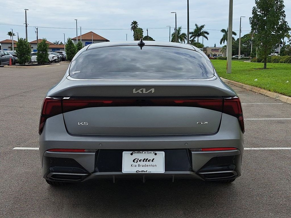 2026 Kia K5 GT-Line photo 6