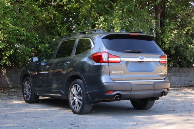 2022 Subaru Ascent Touring photo 14