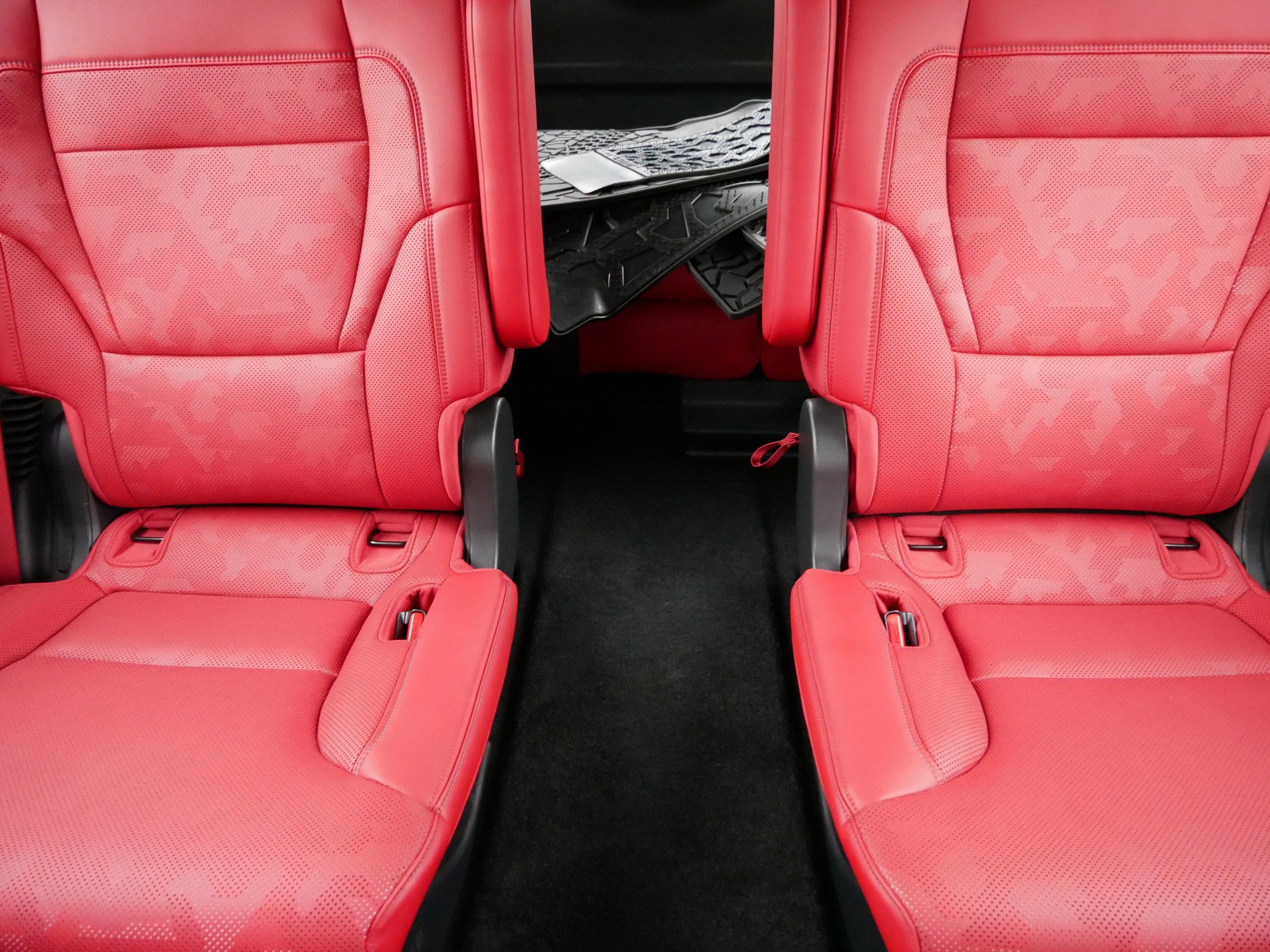 2024 Toyota Sequoia TRD Pro photo 13