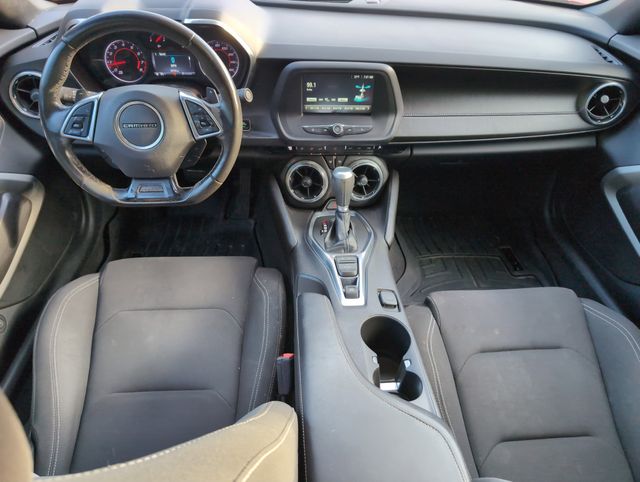 2017 Chevrolet Camaro 1LT photo 20