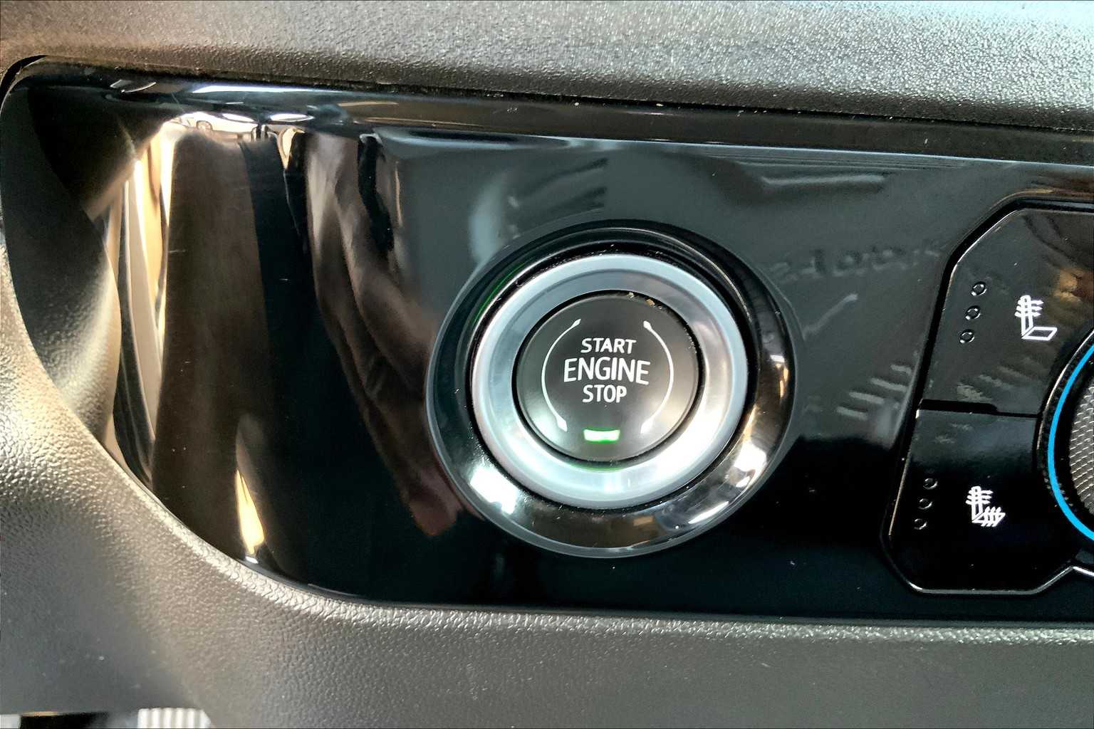 2024 Chevrolet Silverado 1500 LT photo 31