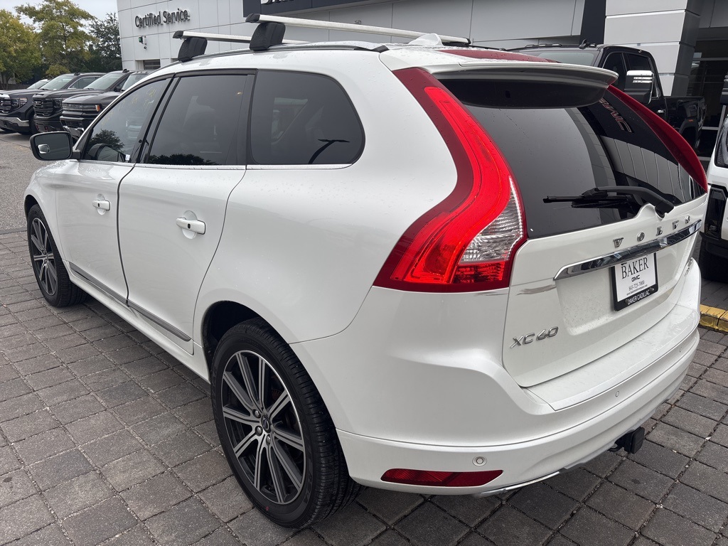 2017 Volvo XC60 T6 Inscription photo 2