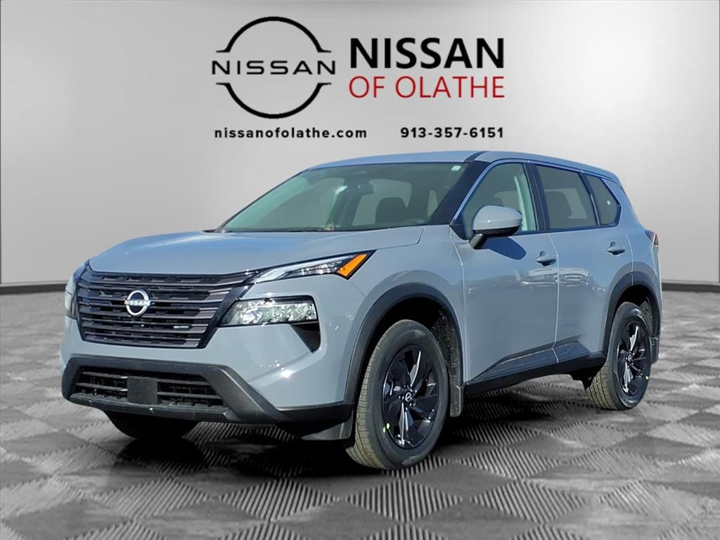 2026 Nissan Rogue SV's photo