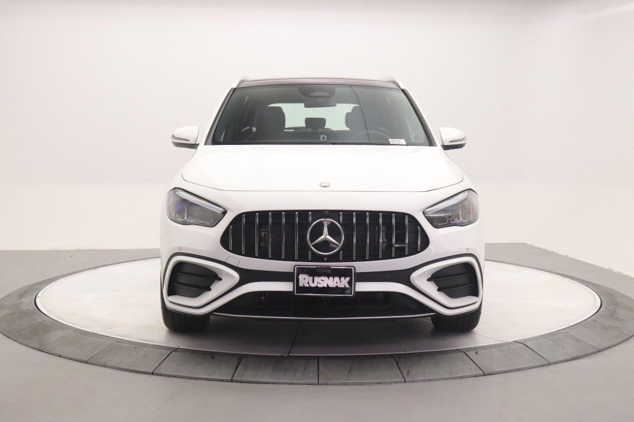 2025 Mercedes Benz GLA AMG 35 4MATIC photo 2
