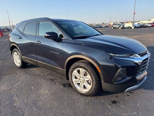 2021 Chevrolet Blazer 2LT photo 2