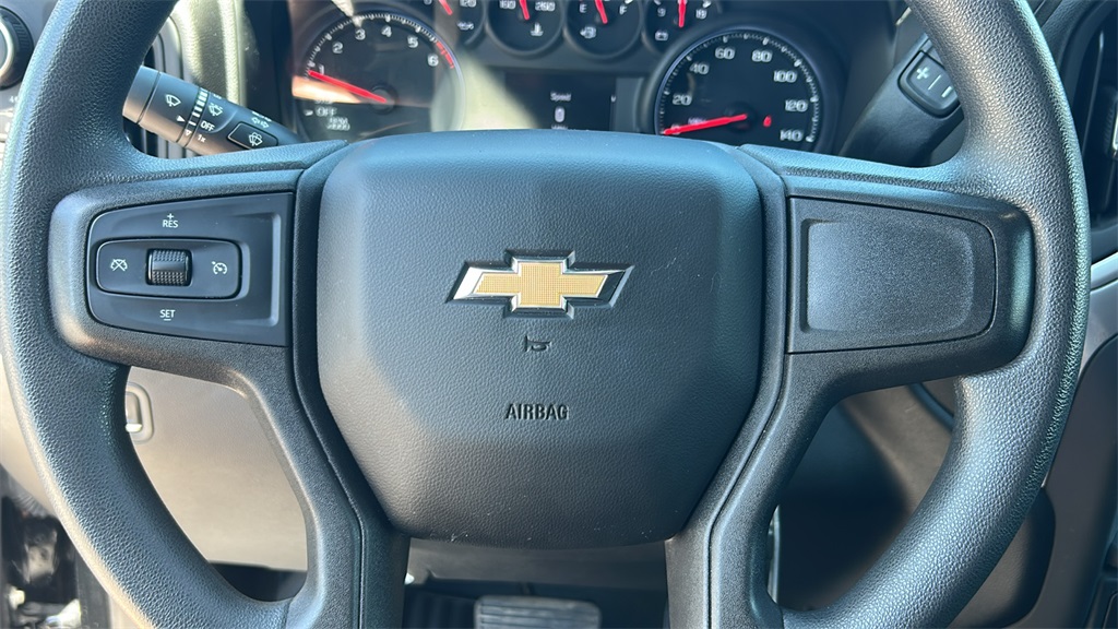 2021 Chevrolet Silverado 1500 Custom photo 31