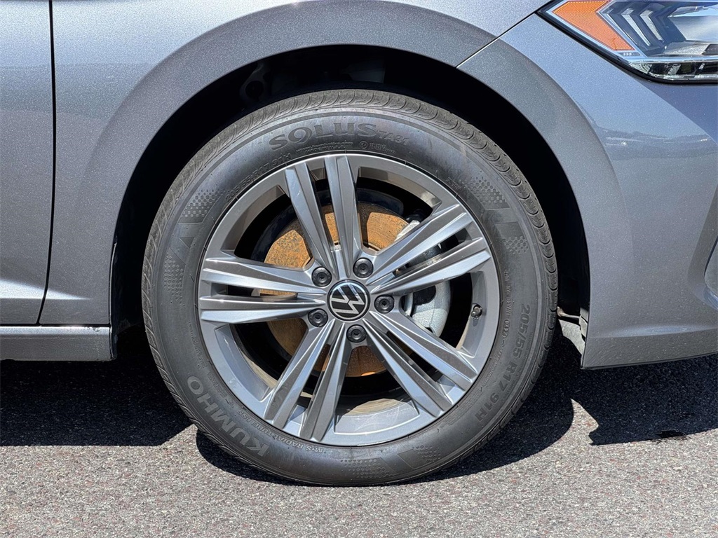 2024 Volkswagen Jetta 1.5T SE photo 9