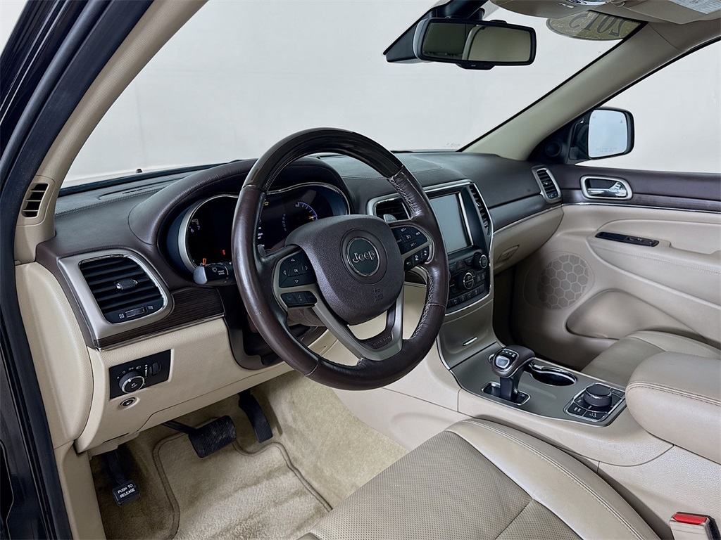 2015 Jeep Grand Cherokee Overland photo 9