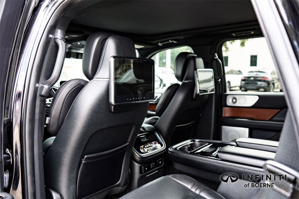 2020 Lincoln Navigator Reserve photo 23