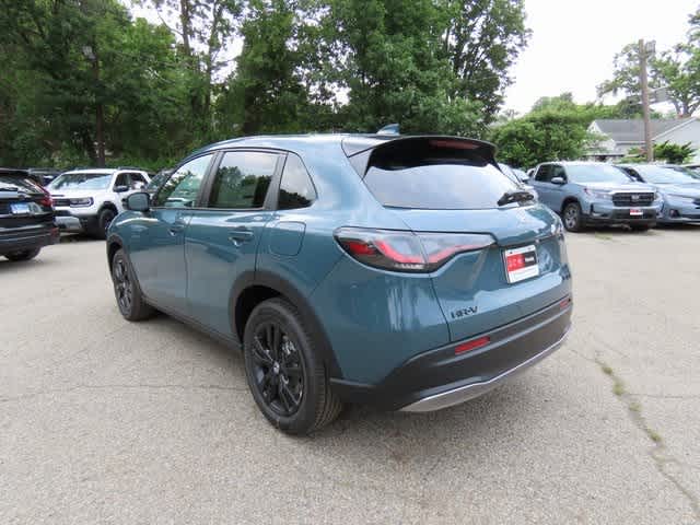 2026 Honda HR-V Sport photo 2