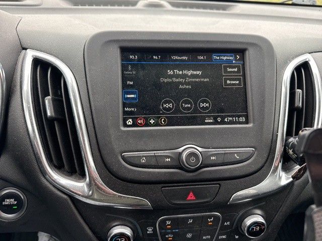 2019 Chevrolet Equinox LT photo 3