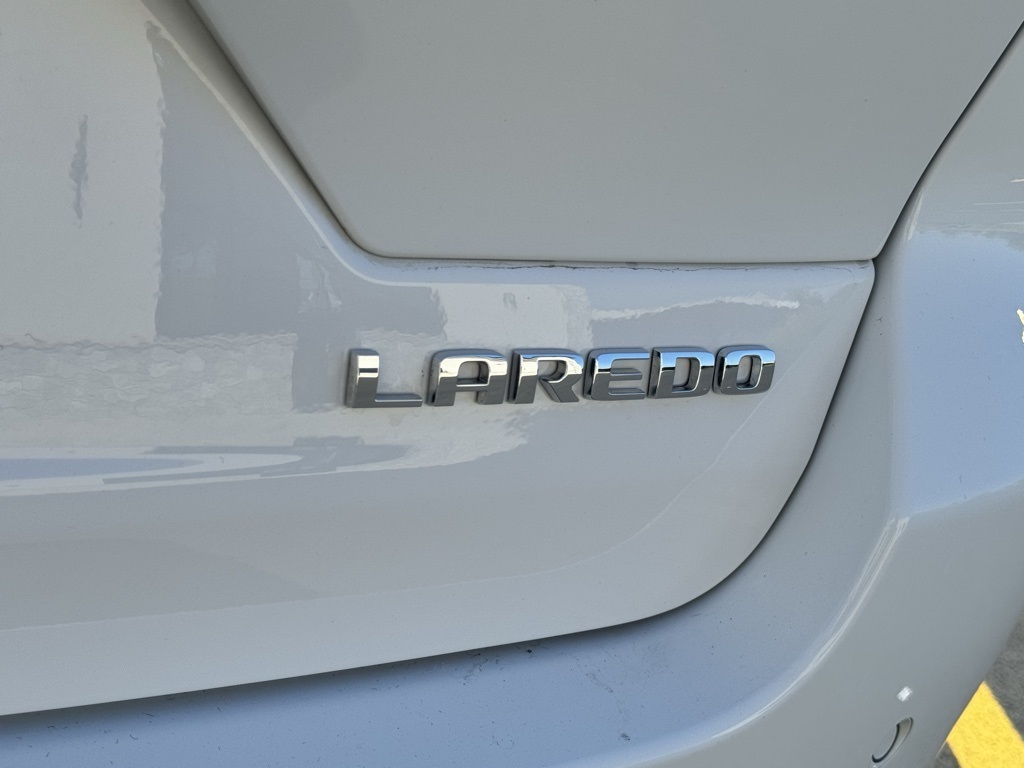 2023 Jeep Grand Cherokee Laredo photo 26