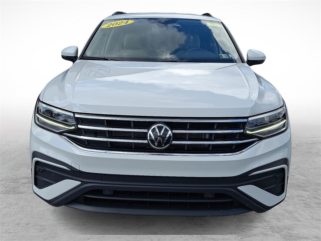 2024 Volkswagen Tiguan S photo 2