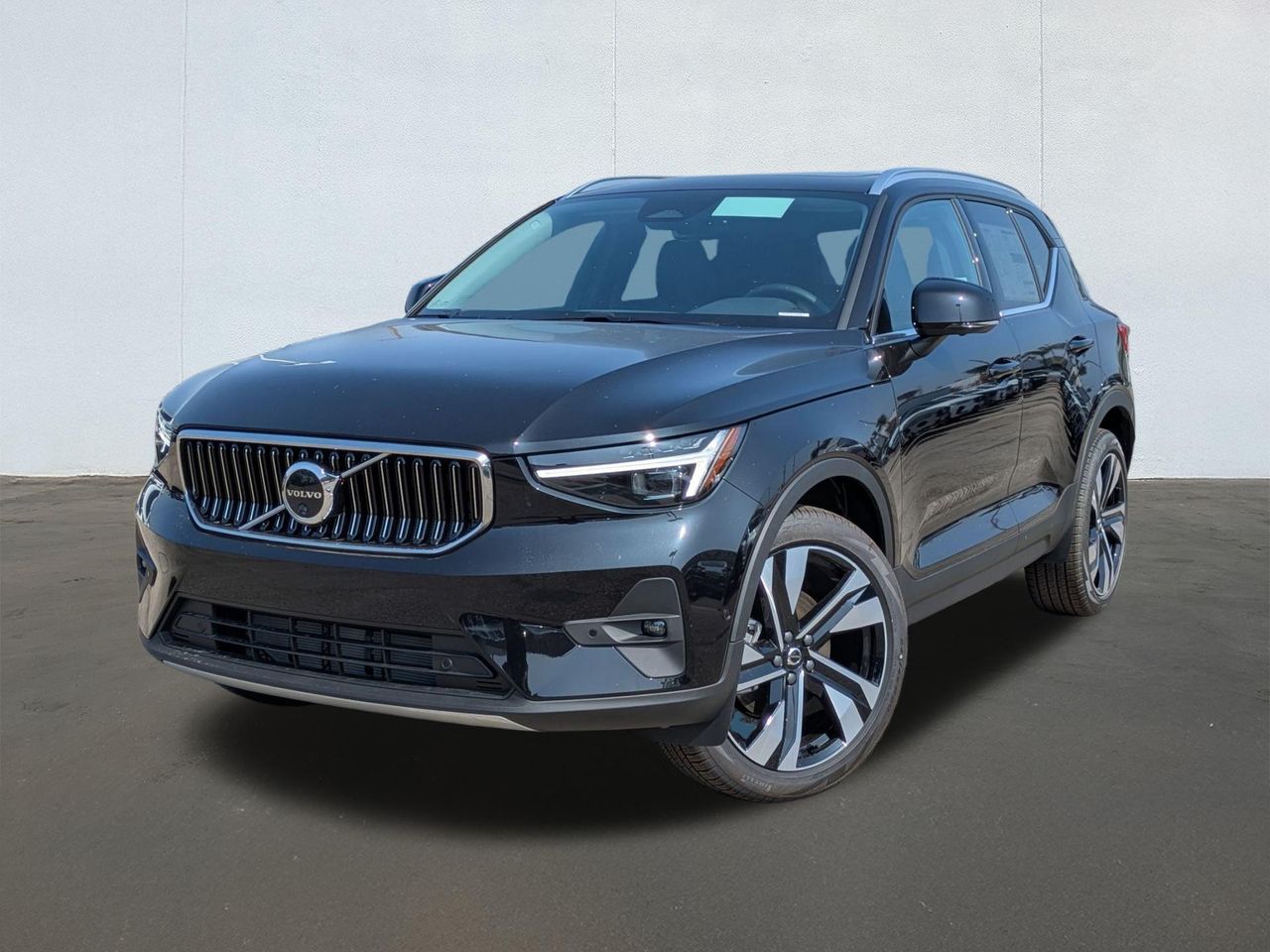 2025 Volvo XC40 Ultra
