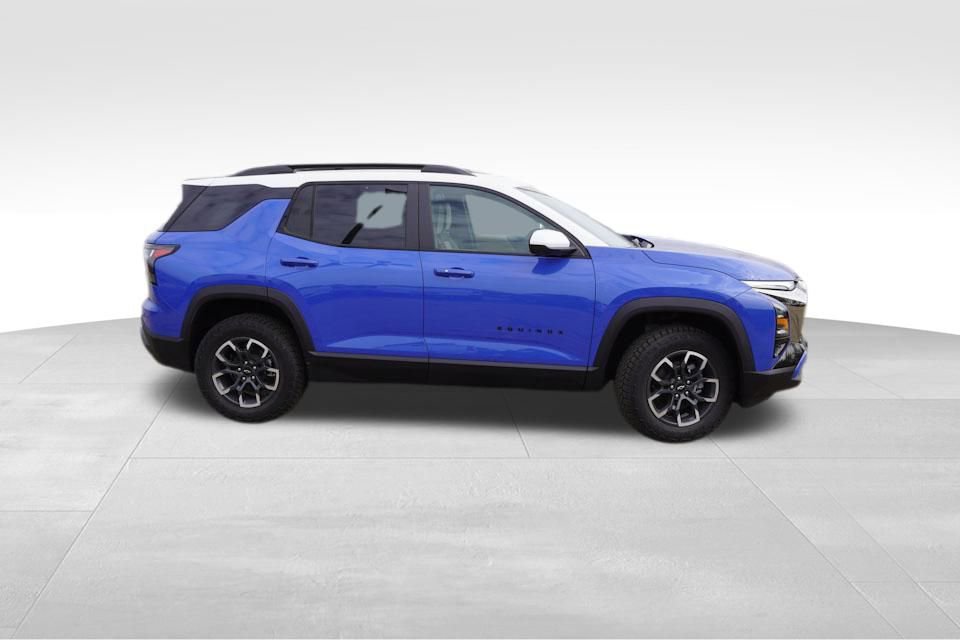 2025 Chevrolet Equinox ACTIV photo 2