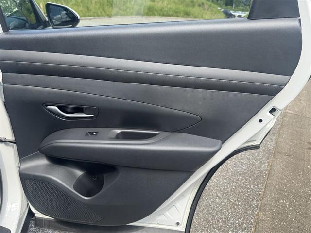 2025 Hyundai Tucson Hybrid Blue photo 16