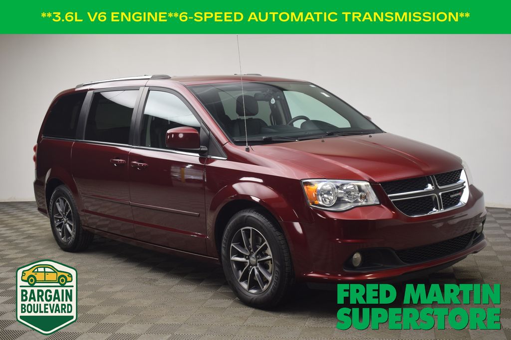 2017 Dodge Grand Caravan SXT's photo