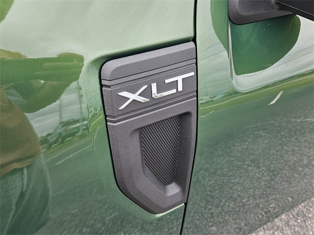 2025 Ford Maverick XLT photo 11