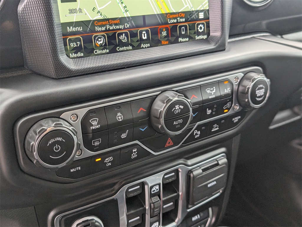 2023 Jeep Wrangler Rubicon 392 photo 28