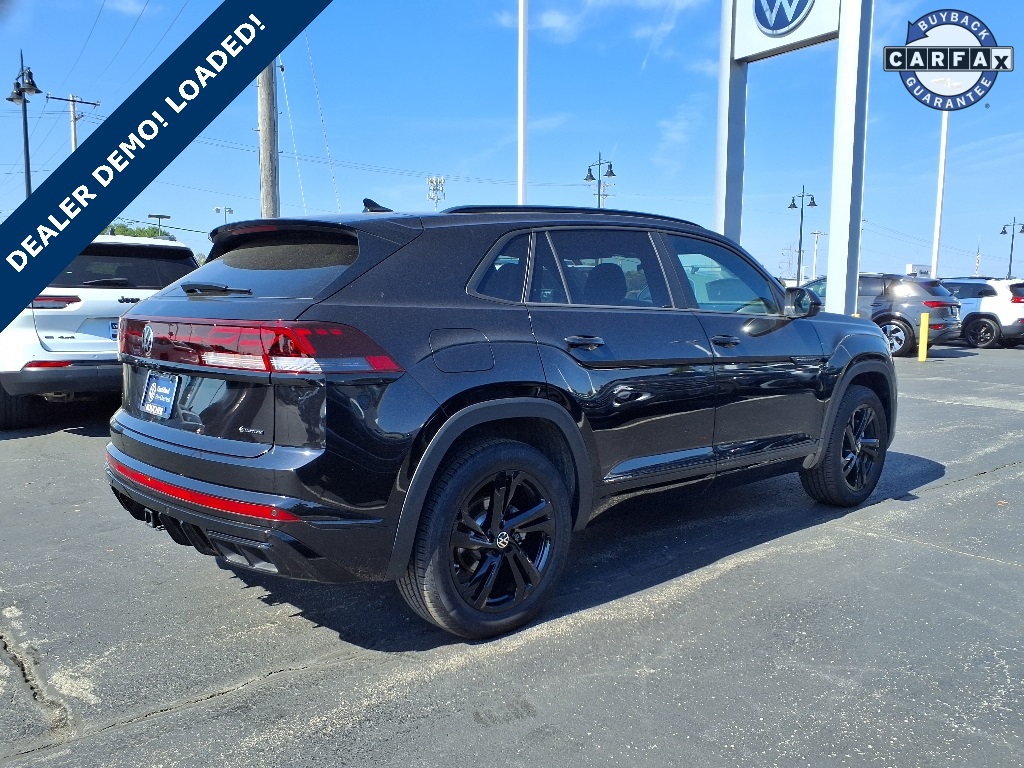 2025 Volkswagen Atlas Cross Sport SEL R-Line photo 2