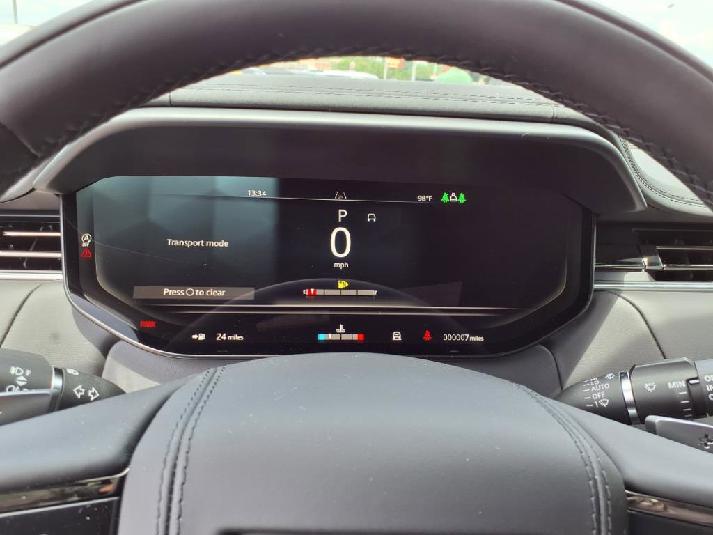 2025 Land Rover Range Rover Sport SE photo 17