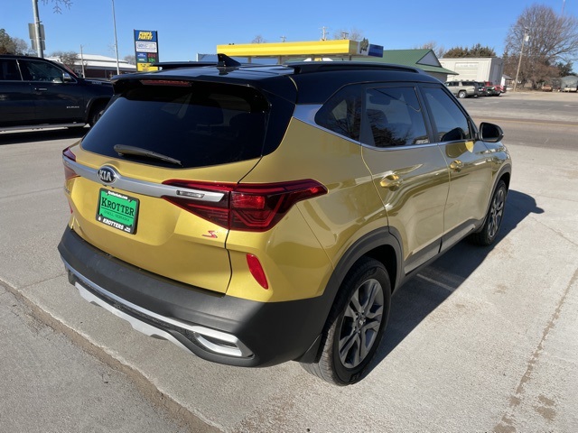 2021 Kia Seltos S photo 3