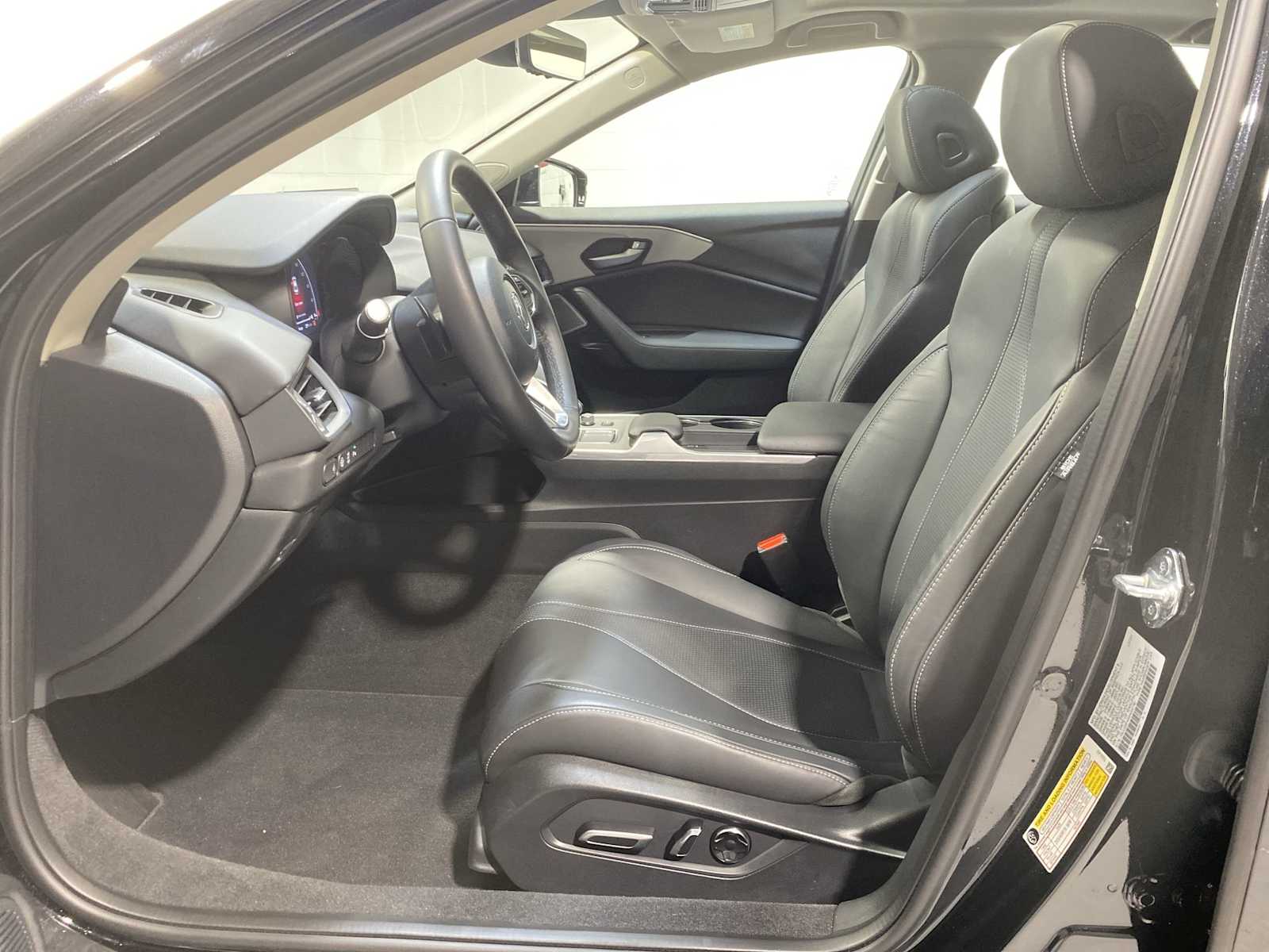 2025 Acura TLX Technology photo 2