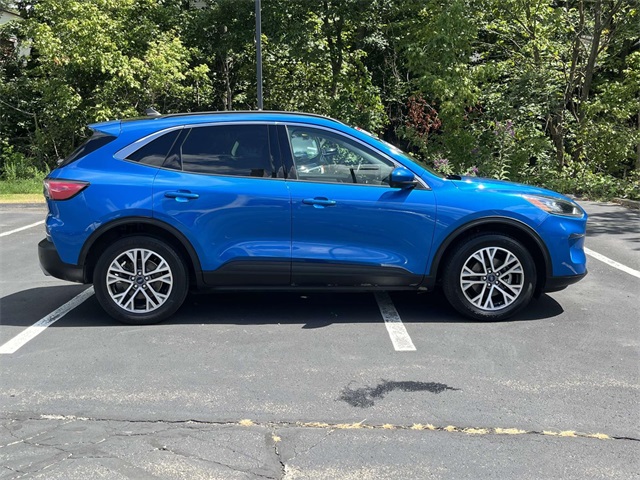 2021 Ford Escape Hybrid SEL photo 2