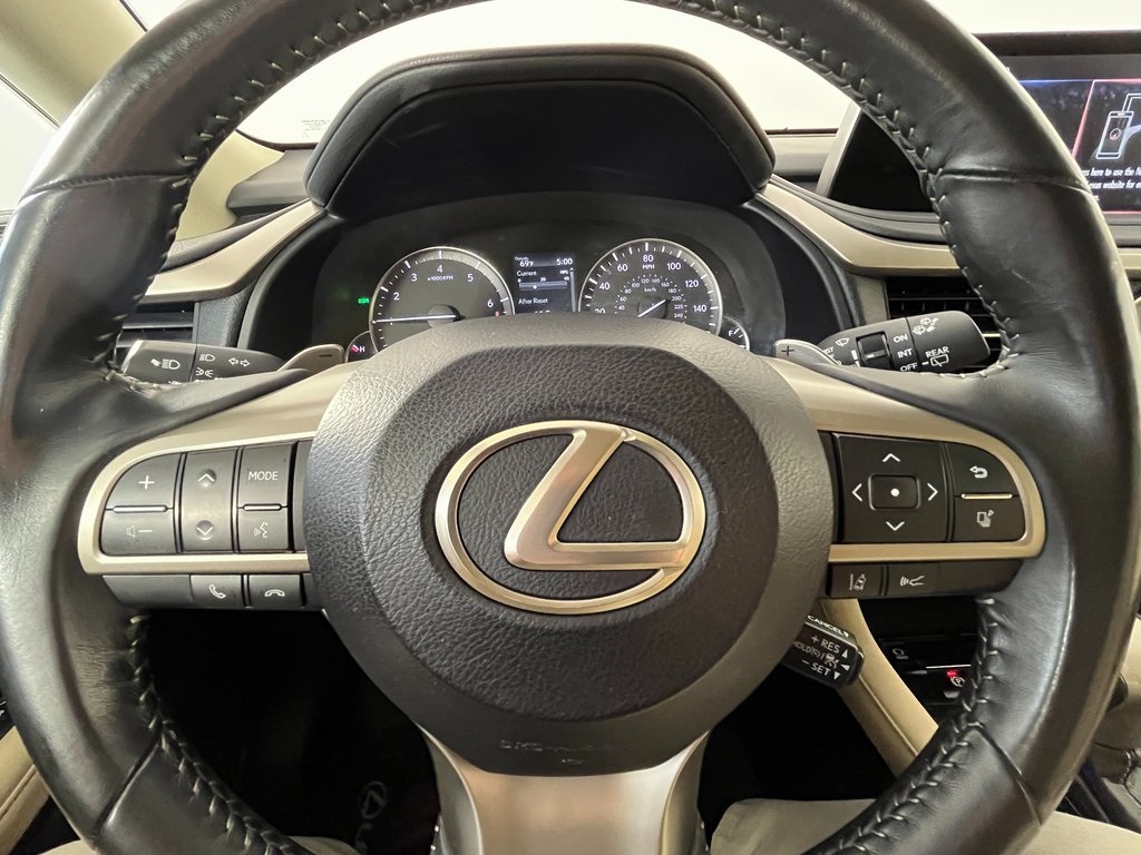2021 Lexus RX 350 photo 2