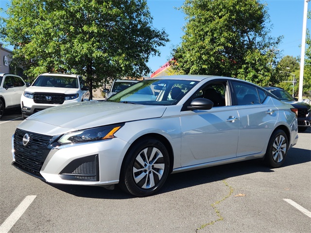2024 Nissan Altima 2.5 S photo 7