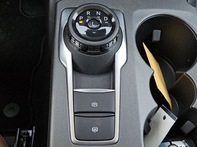 2025 Ford Bronco Sport Outer Banks photo 12