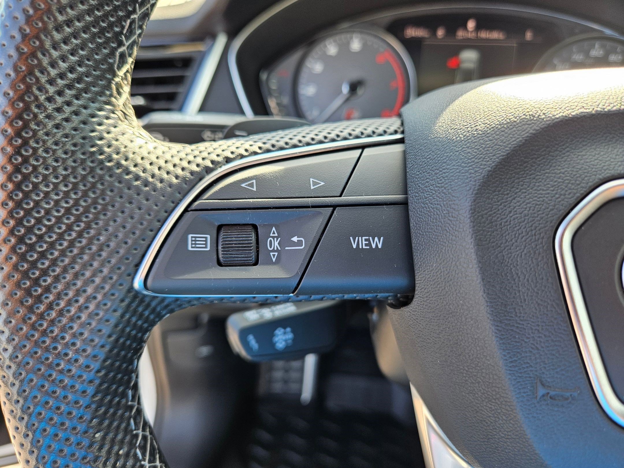 2022 Audi SQ5 Premium photo 23
