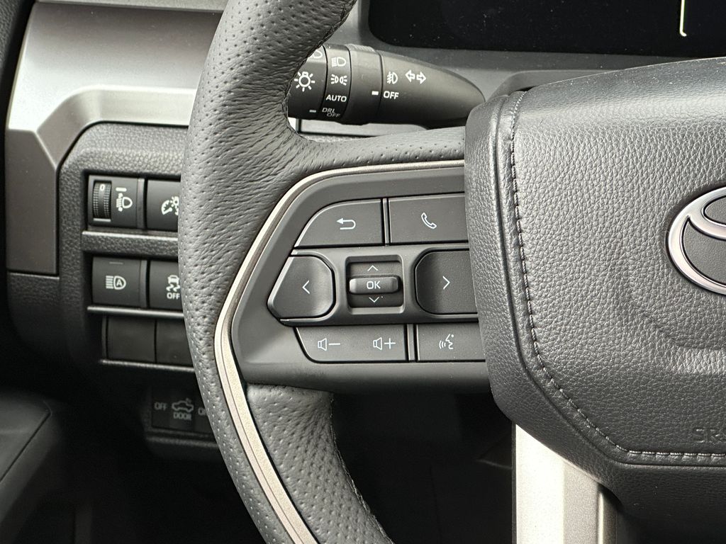 2025 Toyota Tacoma TRD Off-Road 4x4 Double Cab photo 18