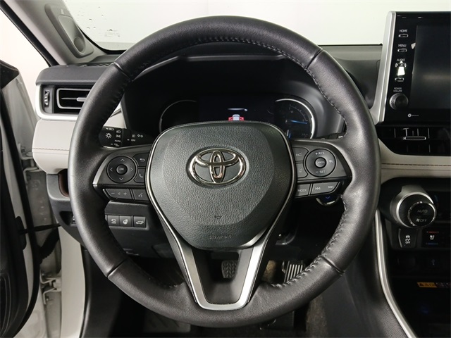 2022 Toyota RAV4 Hybrid Limited photo 9