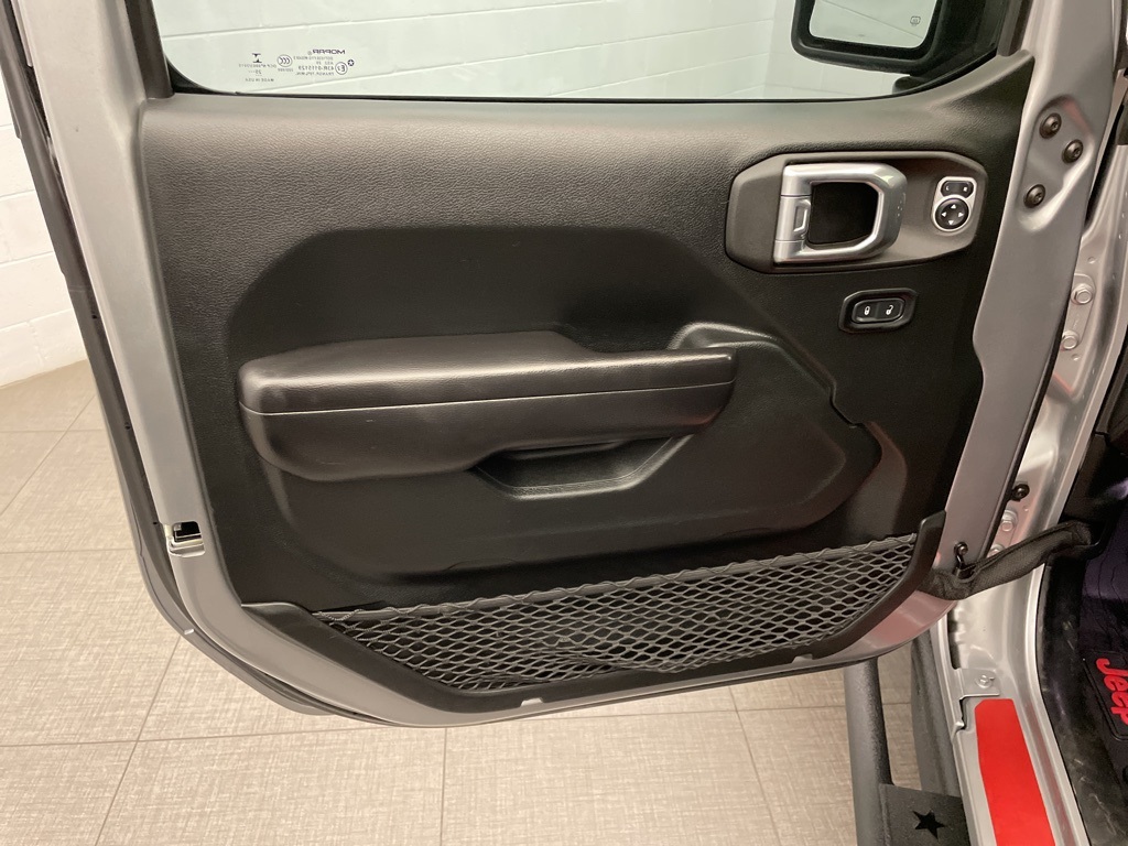 2021 Jeep Gladiator Rubicon photo 18