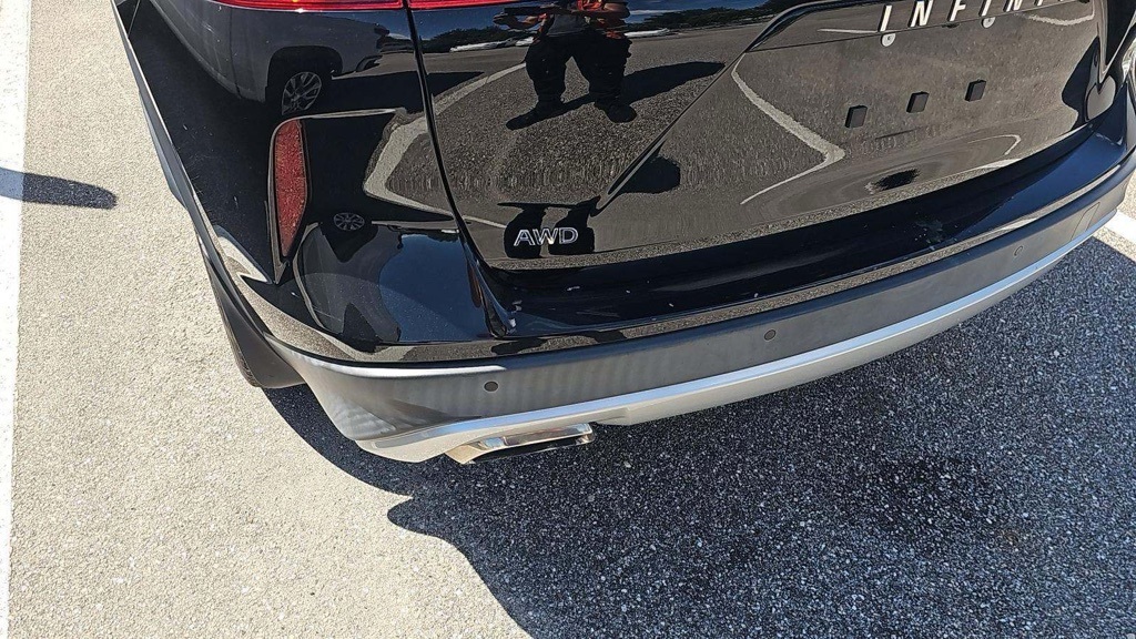 2021 Infiniti QX50 Luxe AWD photo 15