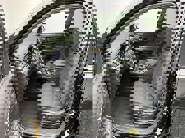 2023 Gmc Acadia SLE photo 2