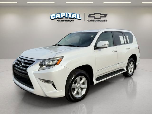 2016 Lexus GX Base's photo